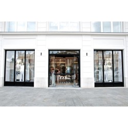 Establecimiento de venta de Ropa en Cracovia